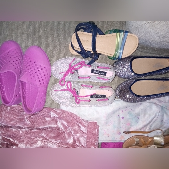 Girls bundle - Picture 2 of 3